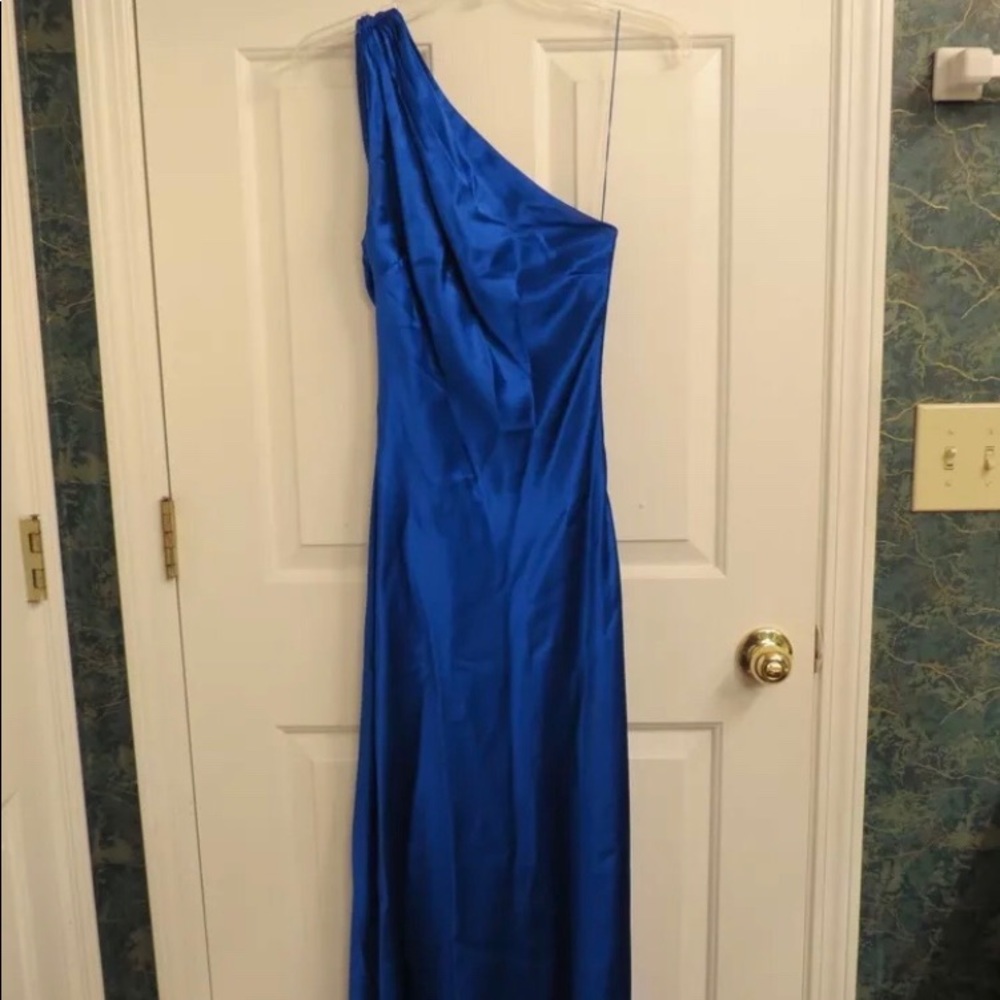Cache Royal Blue Formal/Prom Gown, Size 2.